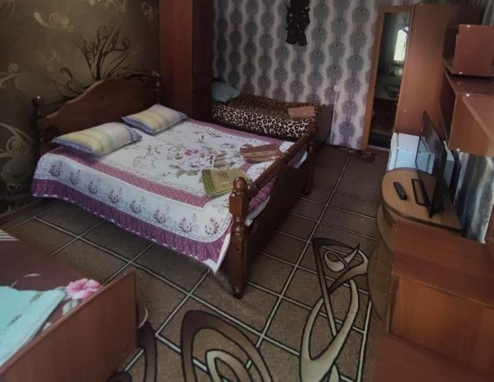Petrovskaya Pristan 2 Hotell Tsjolpon-Ata Eksteriør bilde